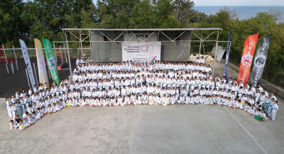 Море, дисциплина и дух: Лагерът, който оставя следа