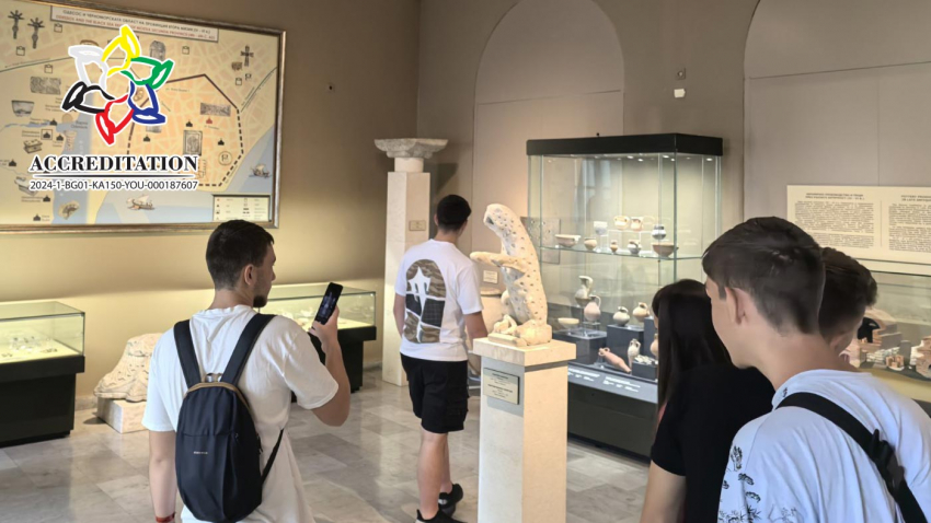 Потапяне в историята, ангажираност към бъдещето: Ден 4 от младежкия обмен в Обзор